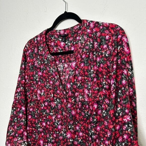 Torrid Women’s Pink Multicolor Floral Flannel Harper Roll Tab Top Size 1 X - Picture 2 of 15